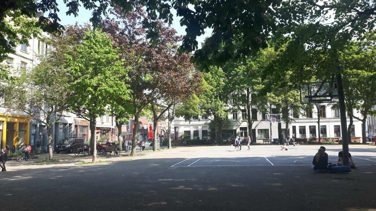 Boutique Holiday Home ZaligInAntwerpen 77 Buitenkant foto